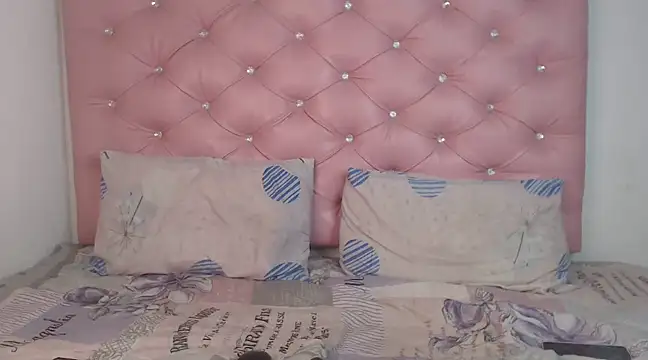 Snapshot of NikkyDangerr chatting on March 10, 2025, 4:07 am NikkyDangerr online show from March 10, 2025, 4:07 am