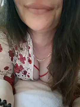 SashaGrey35 online show from May 14, 2026, 12:02 pm