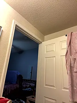 Chubby-Kat50 online show from January 10, 2026, 11:22 pm