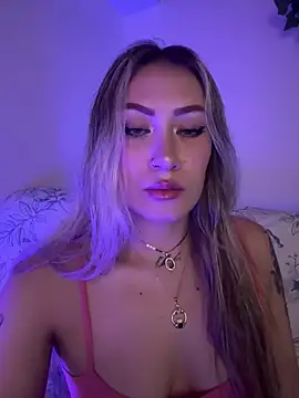 Snapshot of Lally_Valencia__ chatting on February 28, 2025, 3:37 am Lally Valencia   online show from February 28, 2025, 3:37 am
