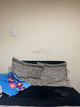 Stefania-Foxx online show from February 10, 2025, 4:08 am