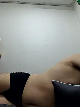 offwhite777 online show from November 2, 2025, 11:26 am