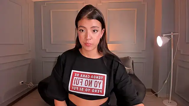 IsabellaKroft online show from March 15, 2025, 1:08 am