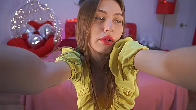 JennyyCarter online show from March 17, 2025, 10:38 am