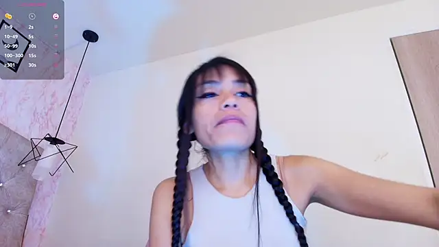 Raichell  online show from February 18, 2026, 3:48 am