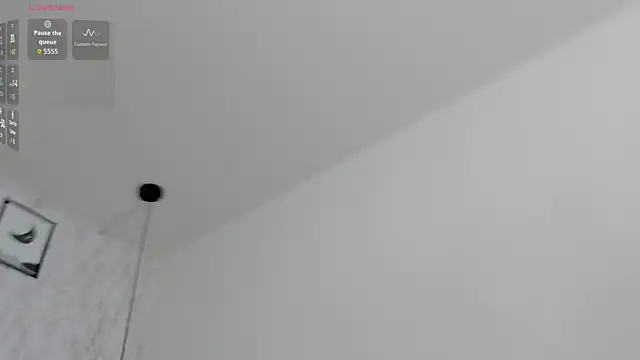Raichell  online show from July 8, 2026, 12:39 pm