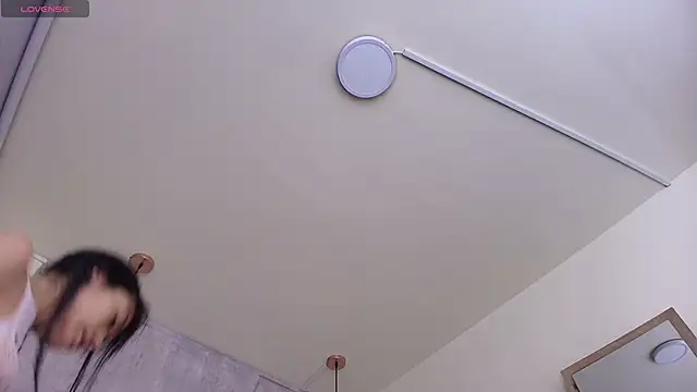 Raichell  online show from February 21, 2026, 3:52 am