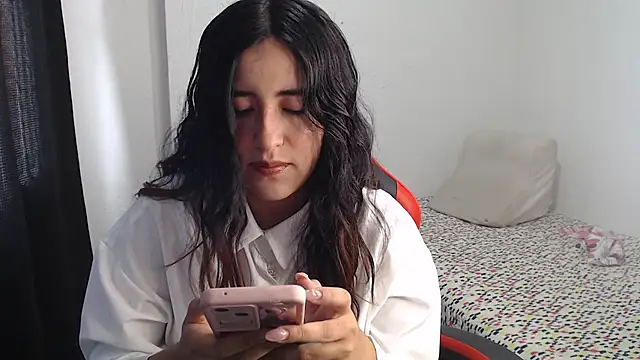 Snapshot of __leaa chatting on July 25, 2026, 6:03 pm leaa online show from July 25, 2026, 6:03 pm