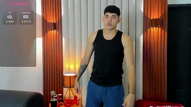 Snapshot of Justin_mack chatting on December 1, 2025, 6:53 pm Justin mack online show from December 1, 2025, 6:53 pm