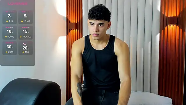 Snapshot of Justin_mack chatting on November 4, 2025, 11:58 am Justin mack online show from November 4, 2025, 11:58 am