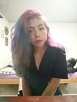 JolietDupont online show from September 9, 2025, 12:10 am