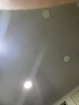 vicky bass online show from November 8, 2025, 3:10 am