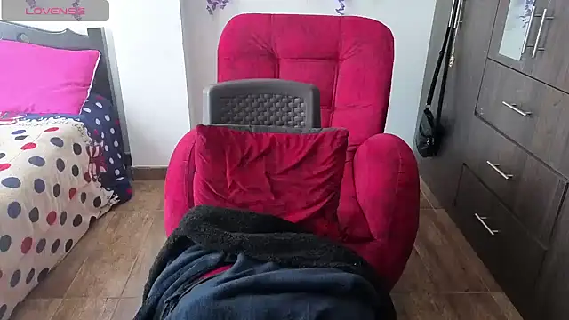 xxsexycutexxx online show from November 13, 2025, 12:09 pm