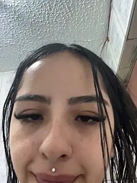 Daphne chers online show from March 20, 2026, 3:35 pm