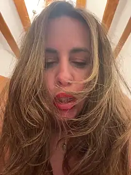 laarti online show from February 20, 2026, 9:28 pm