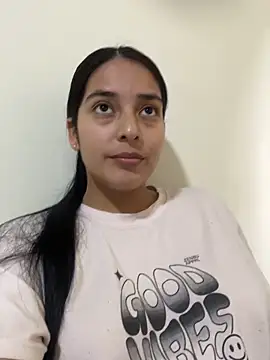 ariana sweet87 online show from November 5, 2025, 6:11 pm