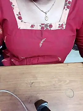 Snapshot of Tamil_Radha chatting on September 24, 2025, 6:25 pm Tamil Radha online show from September 24, 2025, 6:25 pm
