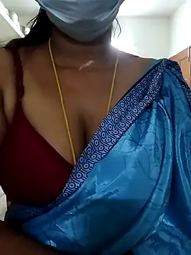 Snapshot of Tamil_Radha chatting on February 28, 2025, 5:15 pm Tamil Radha online show from February 28, 2025, 5:15 pm