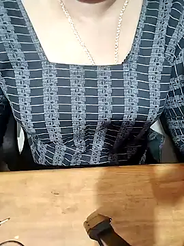 Snapshot of Tamil_Radha chatting on September 9, 2025, 5:44 pm Tamil Radha online show from September 9, 2025, 5:44 pm