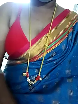 Snapshot of Tamil_Radha chatting on February 26, 2025, 7:21 pm Tamil Radha online show from February 26, 2025, 7:21 pm