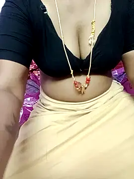 Snapshot of Tamil_Radha chatting on January 31, 2025, 9:26 pm Tamil Radha online show from January 31, 2025, 9:26 pm