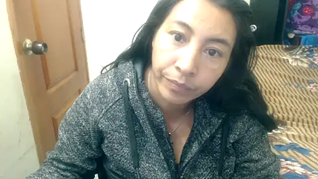 Snapshot of Siblleyx chatting on October 14, 2025, 9:04 pm Siblleyx online show from October 14, 2025, 9:04 pm