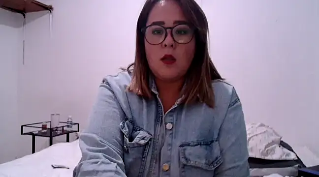 SweetRomina online show from February 7, 2025, 12:42 am