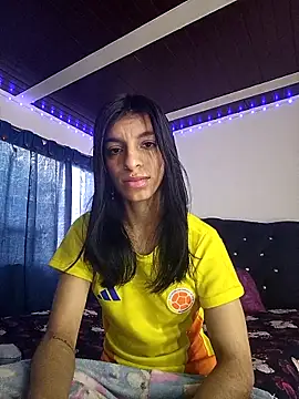 Snapshot of Ariell_Kieran chatting on February 16, 2025, 7:05 pm Ariell Kieran online show from February 16, 2025, 7:05 pm