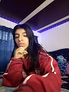 Snapshot of Ariell_Kieran chatting on February 16, 2025, 10:11 pm Ariell Kieran online show from February 16, 2025, 10:11 pm