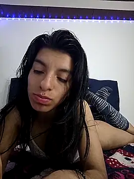 Snapshot of Ariell_Kieran chatting on March 2, 2025, 2:19 am Ariell Kieran online show from March 2, 2025, 2:19 am