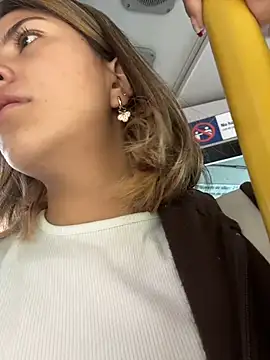 Snapshot of Andrea18_blonde chatting on December 5, 2025, 12:26 pm Andrea18 blonde online show from December 5, 2025, 12:26 pm