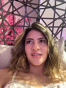 Andrea18 blonde online show from January 18, 2026, 3:15 pm