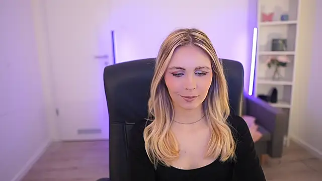 catecrago  online show from April 2, 2026, 7:59 am