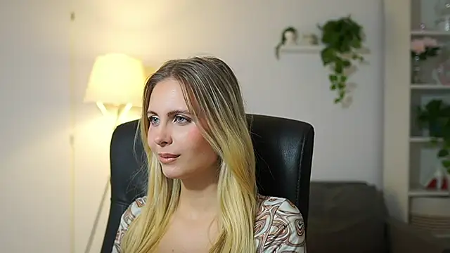 catecrago  online show from October 2, 2025, 8:07 am