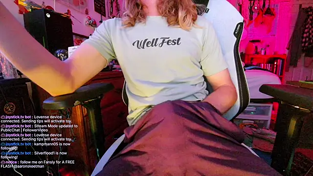 AaronSkeetman online show from May 9, 2026, 10:18 am