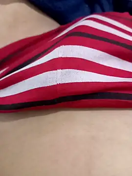 Snapshot of blzin20 chatting on February 27, 2025, 4:43 pm blzin20 online show from February 27, 2025, 4:43 pm