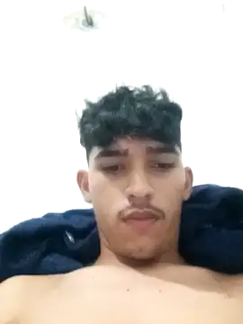 Snapshot of blzin20 chatting on February 28, 2025, 3:59 pm blzin20 online show from February 28, 2025, 3:59 pm