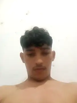 Snapshot of blzin20 chatting on March 1, 2025, 4:15 am blzin20 online show from March 1, 2025, 4:15 am