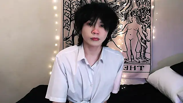 Snapshot of rennnuts chatting on March 11, 2025, 5:02 pm rennnuts online show from March 11, 2025, 5:02 pm