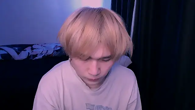 Snapshot of rennnuts chatting on February 13, 2026, 12:16 pm rennnuts online show from February 13, 2026, 12:16 pm