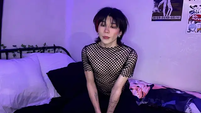 Snapshot of rennnuts chatting on February 12, 2025, 10:26 pm rennnuts online show from February 12, 2025, 10:26 pm