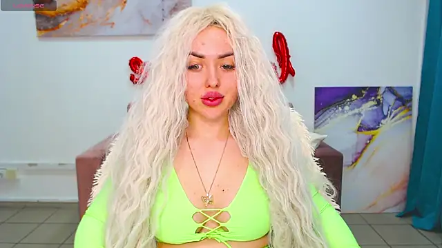 Snapshot of MissisCaty chatting on March 13, 2025, 12:56 pm MissisCaty online show from March 13, 2025, 12:56 pm