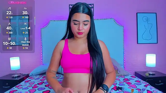 Snapshot of _Emma_whiitee_ chatting on November 9, 2025, 1:04 pm Emma whiitee online show from November 9, 2025, 1:04 pm