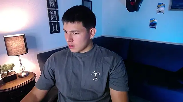 JamesCr  online show from March 16, 2026, 1:35 am