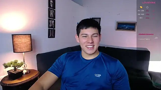 JamesCr  online show from February 6, 2026, 12:28 am