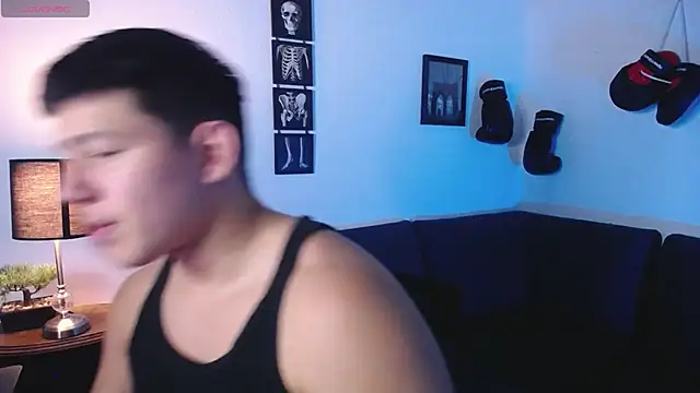 JamesCr  online show from February 26, 2026, 11:49 pm