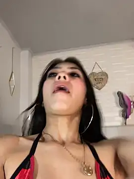 Snapshot of TayylorSexx chatting on February 13, 2025, 4:11 am TayylorSexx online show from February 13, 2025, 4:11 am