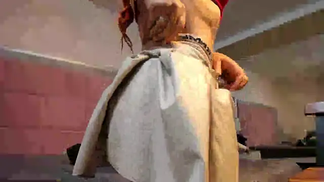 Snapshot of AzunaStar chatting on March 22, 2025, 2:37 am AzunaStar online show from March 22, 2025, 2:37 am