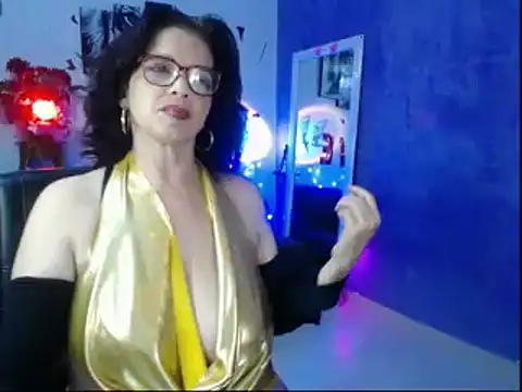 Snapshot of sarasmith3 chatting on February 25, 2025, 12:14 am sarasmith3 online show from February 25, 2025, 12:14 am
