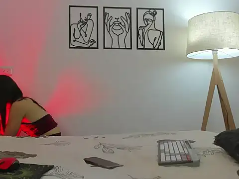 Snapshot of andrea_cherryy chatting on April 18, 2026, 8:42 pm andrea cherryy online show from April 18, 2026, 8:42 pm
